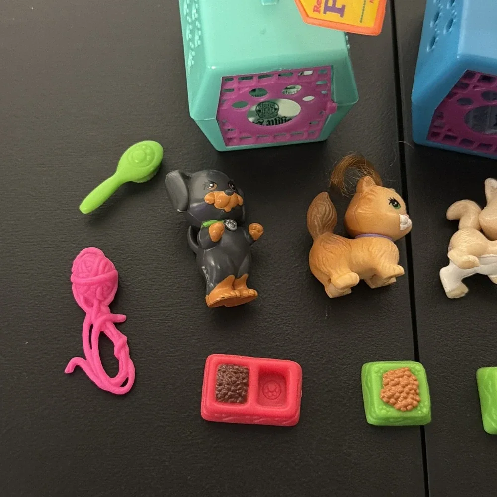 Vtg Kenner 1993 Littlest Pet Shop Perky Puppy Dog With Cozy Crate, Cats Lot